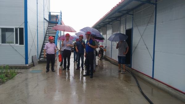 袁斌一行到金堂縣沱江盤龍寺攔河閘項目開展環境監察及安全大檢查工作