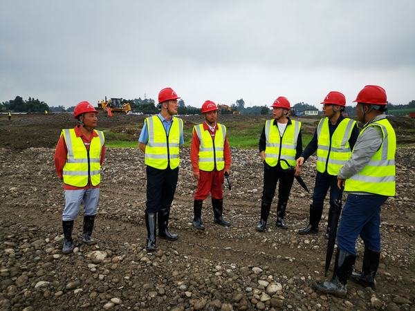 袁斌率隊(duì)蒞臨岷江虎渡溪航電樞紐工程檢查指導(dǎo)工作