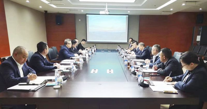 公司總經(jīng)理羅雪一行赴水電七局開展交流學習