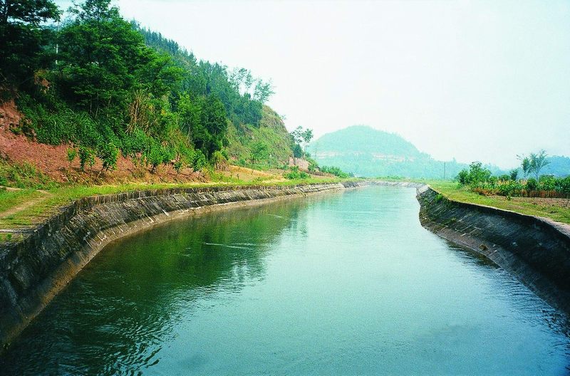 南充升鐘水庫(kù)右總干渠
