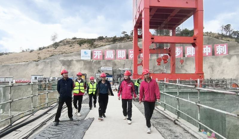 汪輝德深入項目一線開展防洪度汛暨“五一”節前安全專項檢查